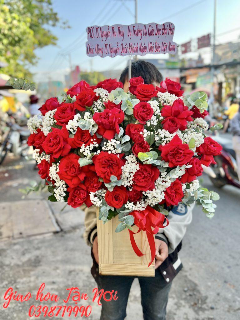 Lẵng hoa Tươi sáng