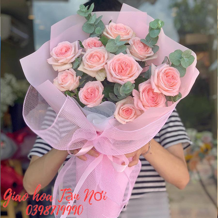 Đặc điểm của hoa hồng Ohara