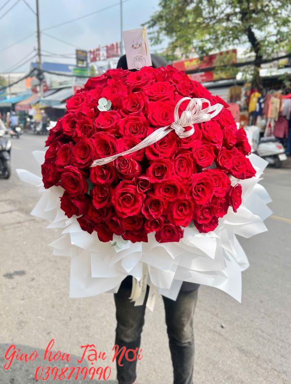 Ý nghĩa của việc tặng hoa cho người yêu ngày 20/10