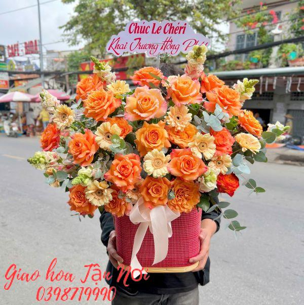 Hoa màu cam – Năng lượng và sự nhiệt thành